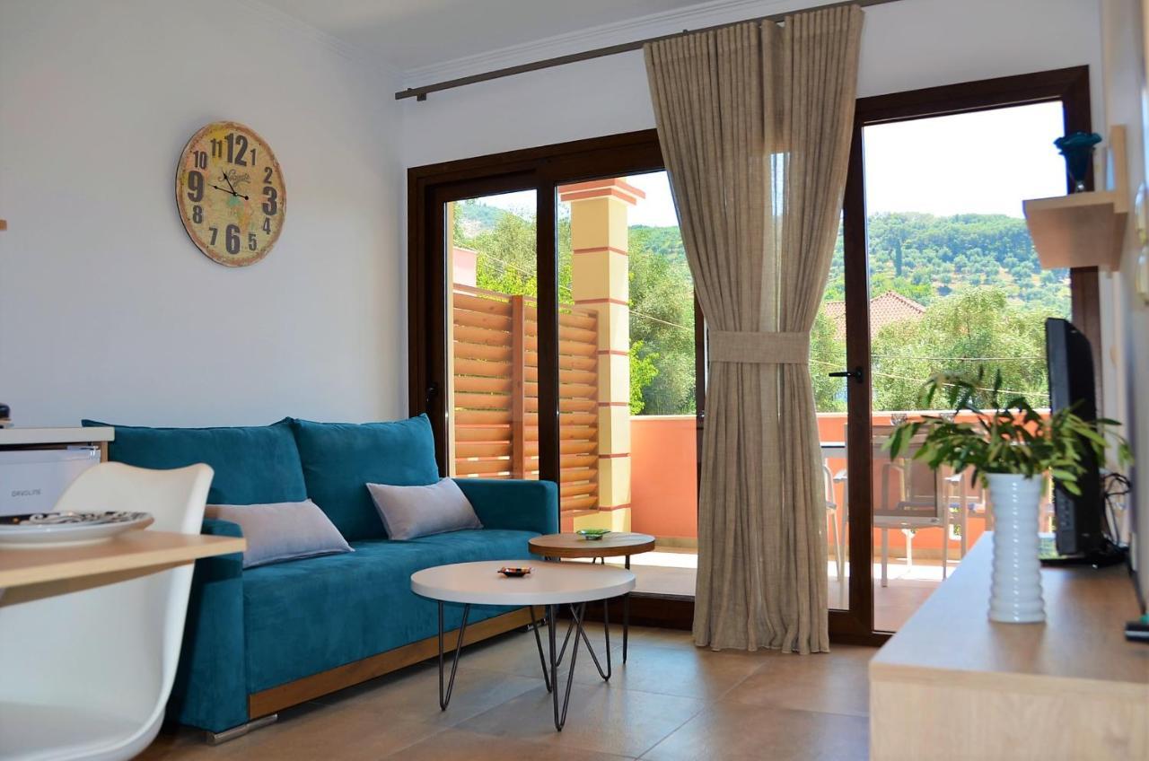 Pagiatakis Suites Parga Bagian luar foto